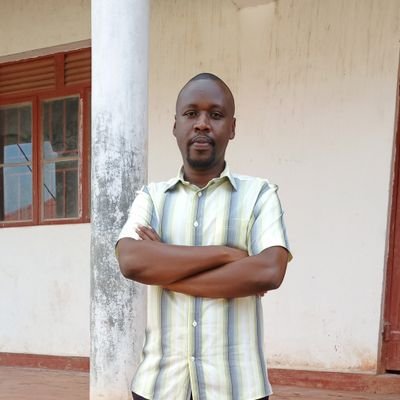 A hustler 💯, M7 die hard ✌️, proud father 🧑🤝🧑, legit teacher (fighter of ignorance)