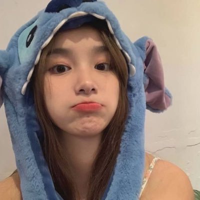 #emoboyXyumi | i join giveaways ^^ | pls tag me in giveaways