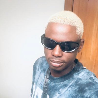 olamidezw's profile picture. 