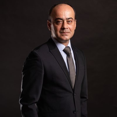 İktisat Fakültesi Maliye bölüm mezunu,Nişantaşı Üniversiyesi Muhasebe ve Denetim Yüksek lisans Mezunu
