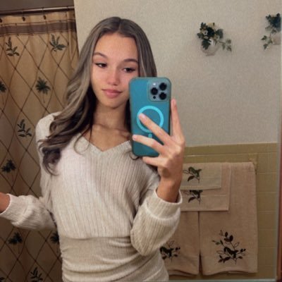 jaleah2407's profile picture. 