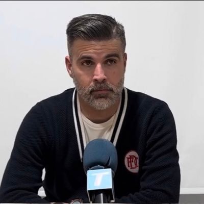 Técnico Deportivo superior en fútbol. Dirección y Scouting deportivo(@RFAF). Máster Ojeador Profesional de futbolistas. Entrenador Coria CF (3ª RFEF)