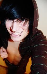 Im Kris. Im single and gay. Huge fan of butt sex. If you like brokenCYDE, AA, ALESANA, BMTH, FIR, A7X, HU, ISMFOF, or ISS you are my friend. Im pansexual ;3