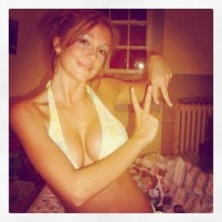 DianaMistikva's profile picture. Les hommes, c'est comme le café, les meilleurs sont riches, chauds et peuvent te tenir éveillée toute la nuit. Je follow back, je suis pas une star moi.