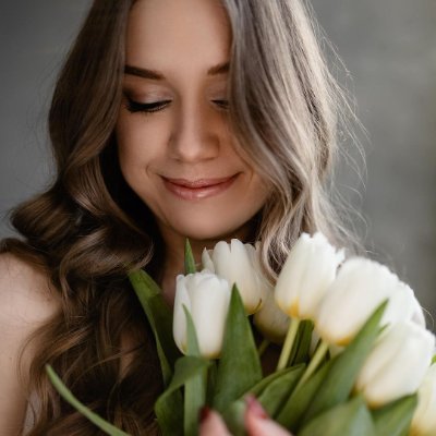 JodyMayy's profile picture. "Hello! I'm Jody May, translating moments into memories with my lens. Capturing emotions, stories, and the beauty of life's fleeting moments.