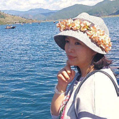生命本是一场漂泊的漫旅,遇见你是一个美丽的意外。我珍惜每一个成为朋友的人,因为那是可以让漂泊的心驻足的地方。