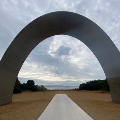 shiro_head's profile picture. 物書きのしらたまです。一次創作を描いています。2026秋の文フリにて出店します。どうぞ宜しく