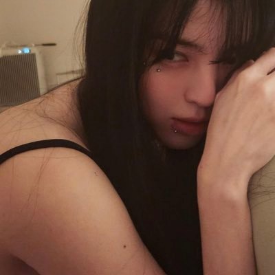 pureunip's profile picture. 