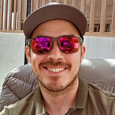 Ya llegaste aquí, ahora sigue leyendo...
-Arquitecto ✍️
-Amante de la lectura 📚