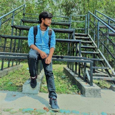 Dipok_R0y's profile picture. Hopeless🥱