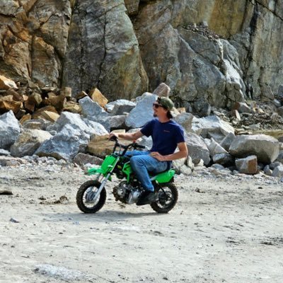 Fcurrier88's profile picture. #MAGA #Republican #BlueCollar #2ndAmendment #UnVaxxed #ConstitutionAddict #LiveFreeOrDie             🇺🇸🇺🇸🇺🇸🇺🇸