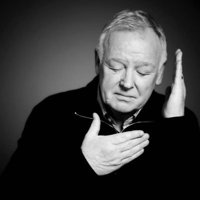 Les Dennis Profile