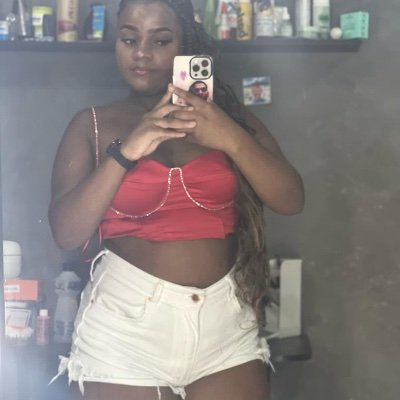 17 day 🫠. flamenguista ❤️🖤. solteiraaaaa🙃🤪.cada um c a sua sorte 🍀