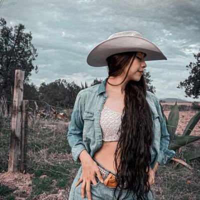 AntonioAlv98736's profile picture. 