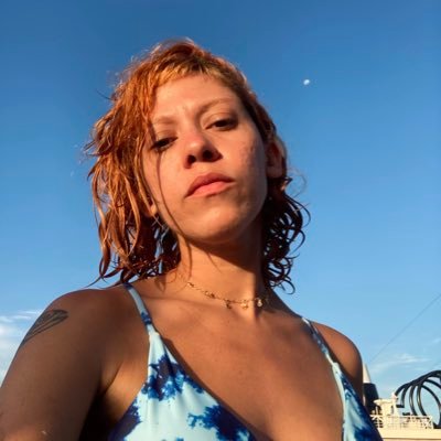 escritora, psi, mestre e doutoranda. autora de “Fisgadas” e
