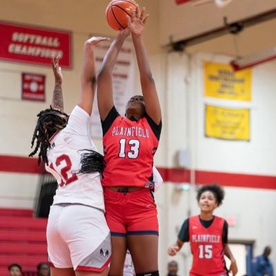 Renee Reid - 4.0gpa Class of 2025 6’2/center🏀🏀/ Plainfield High School - Lady Cardinals @ladycardz email:reidrenee85@gmail.com