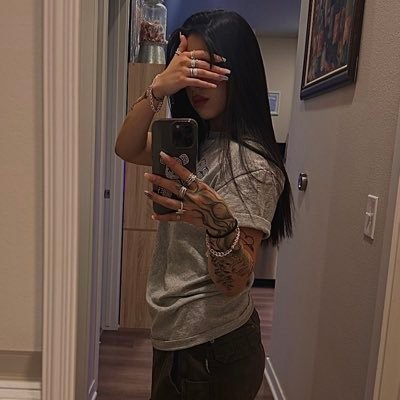 AalyahPeterson's profile picture. uhleeyuh