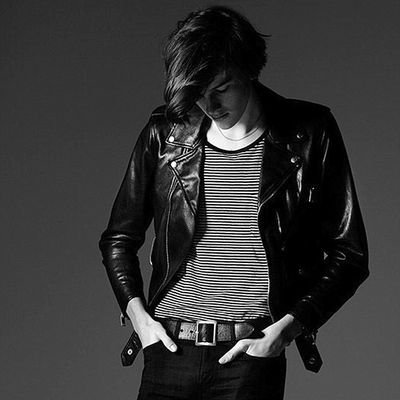 captive018's profile picture. 