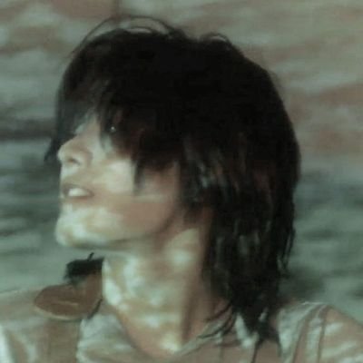 nonaronamerah's profile picture. (soon to be) a diplomat. fan (tapi personal juga) acc. if i’m bothering you, just bub me.