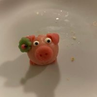 small marzipan pig(@aldikinderbueno) 's Twitter Profileg