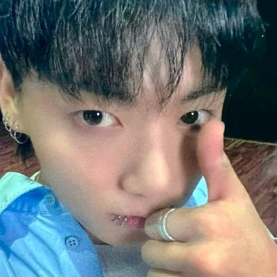 Karo71582095's profile picture. .
◗  🜸 ﹕𖥻BTSFESTA♡♡𓂃