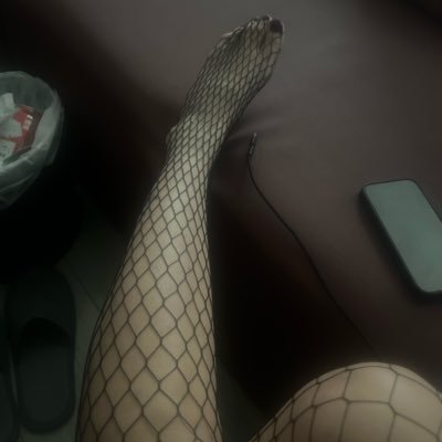 Dennis323165443's profile picture. 情侶 夫妻 音樂