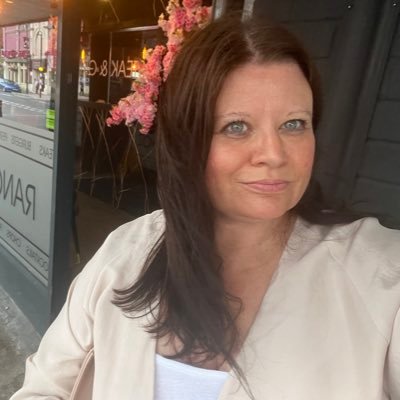 PR & Comms Manager Tenovus Cancer Care. NCTJ qualified Journalist. Storyteller. Football mam. Going beyond my belief systems daily. Views all me.