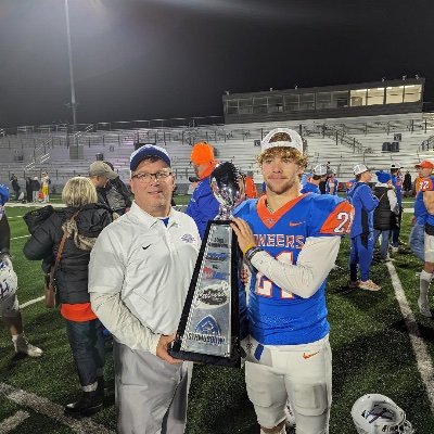 Assistant Linebackers Coach at the University of Wisconsin Platteville. Lead Recruiter for Southern Illinois and Missouri