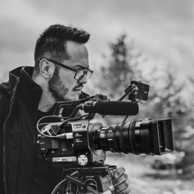 chelojc's profile picture. Realizador Audiovisual. Diseñador Gráfico. Animador y productor 3D en formación. Mi trabajo es mi pasión, dedicado y comprometido con cada reto propuesto!