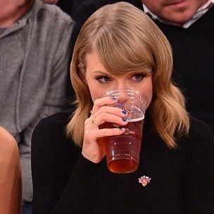 llorando por taylor, duki o la u.
siendo @newromant13s pero con contraseña olvidá