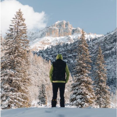 ShivaSosha81204's profile picture. افق را بنگر