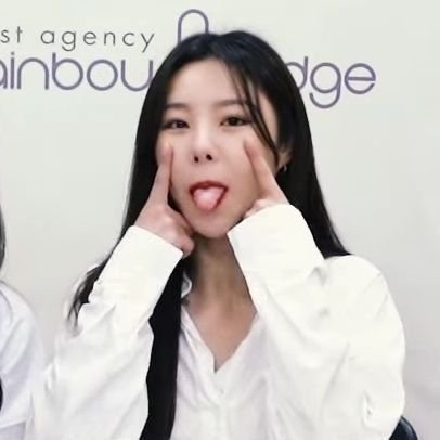 Multi-stan • Mostly Mamamoo • She/Her