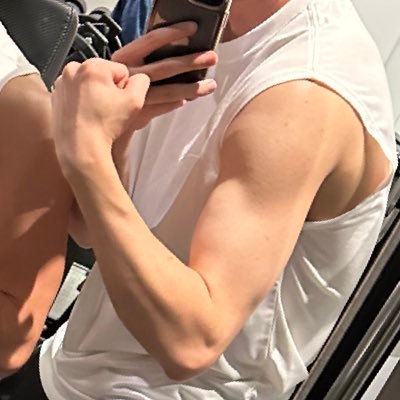 revovvvtion's profile picture. 