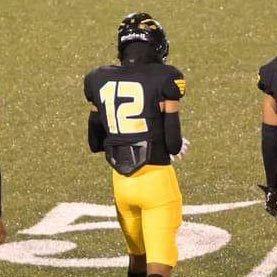 Football,track, Class of 2024||. WR/FS/SS/170Ibs/6’0||. Gmail- Omarjj0307@gmail.com D’Iberville high school. insta- omeezy_wrld Num-2282249371 📲