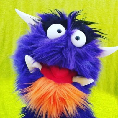 Purple puppet monster that streams games on Twitch! https://t.co/n7mwcH7KYr rapheeplays@gmail.com