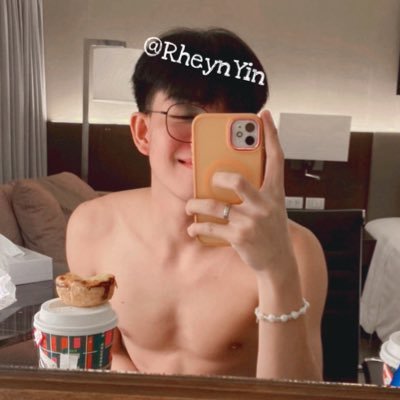 RheynYin Profile Picture