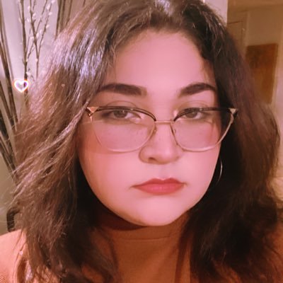 astrasatvrn's profile picture. no se.