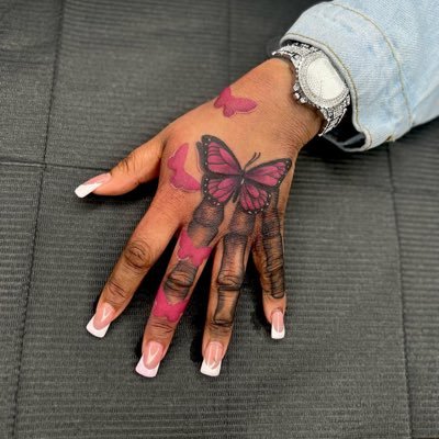 02ed6bd97860447's profile picture. 