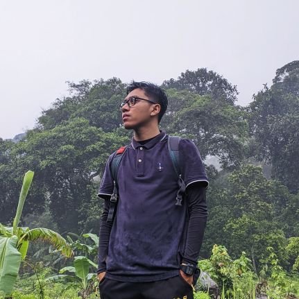 Vatq11's profile picture. pelarian terbaik adalah membaca