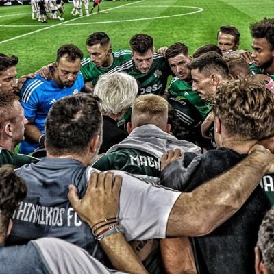 drunken_guy13's profile picture. Καταθλιμενος (ποδοσφαιρικός) Παναθηναϊκός ☘️