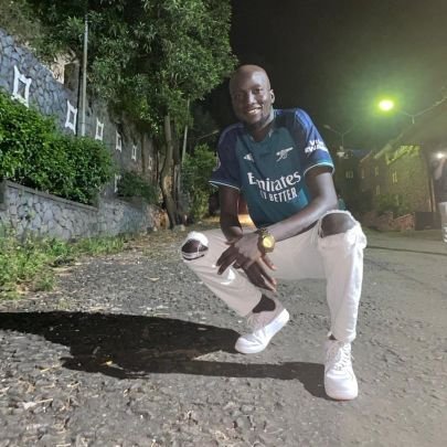 Football and music enthusiasts. I'm a Gunner, DMW and OBO stan. Scorpio🦂 Instagram:desirejapps