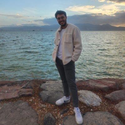 sunwillqq's profile picture.