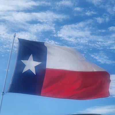 “Be Where You Are Loved”❤️Love your kids,their kids,the sun,moon,dogs birds & flowers. ❤️Astros❤️Cowboys❤️Longhorns🤘 Some you Love,Don’t Love you back”