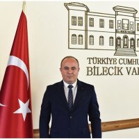 Ahmet ÖNDERSEV (@vesredno) Twitter profile photo