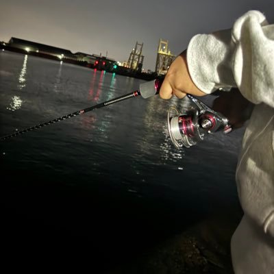 hiro__trek's profile picture. 04 osaka 関西で釣りしてます、！狙ってるものは釣れないけどいつかは釣ってやるっ！            自転車競技も少しだけ。