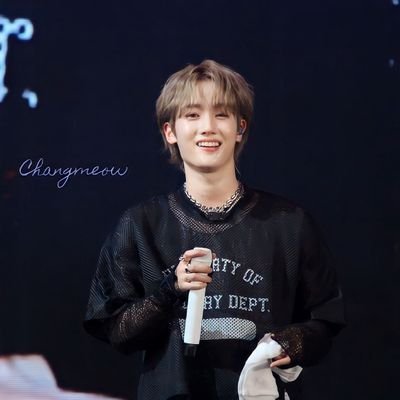 Một chiếc bạn đồng niên của Koo Bon Hyuk muốn trải qua thanh xưn cùng Tempest. Tui là Mèo thích một chú Cún trắng 🐶