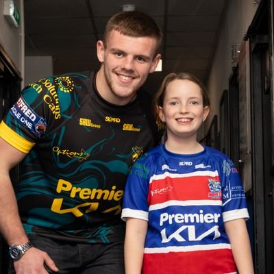 Love rugby league. Huge Rochdale Hornets fan. Play for Limehurst Lions U9s