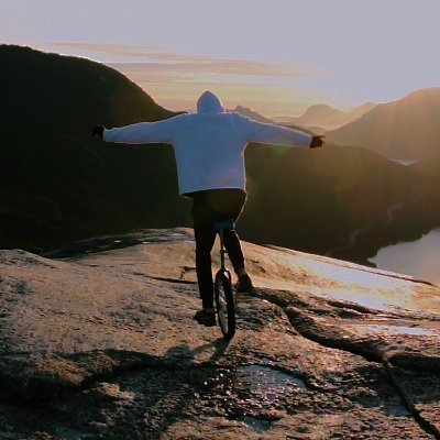 Nathan_Killins's profile picture. Nathan Killins is a lifeguard 🏥🏊‍♂️, technology enthusiast 💻 and adventurer 🌎!

He has a passion for community service, innovation, and continuous learning.