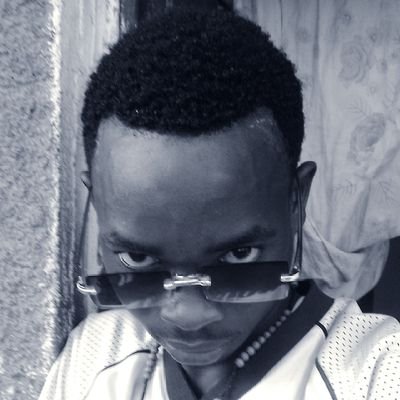 ReverienR39360's profile picture. Étudiant du Burundi faculté d'agronomie et de Bio ingéniérie