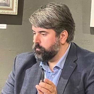 Analyst/Columnist/Journalist @cafemontenegro; Living in Arizona. PhD student @ASU.